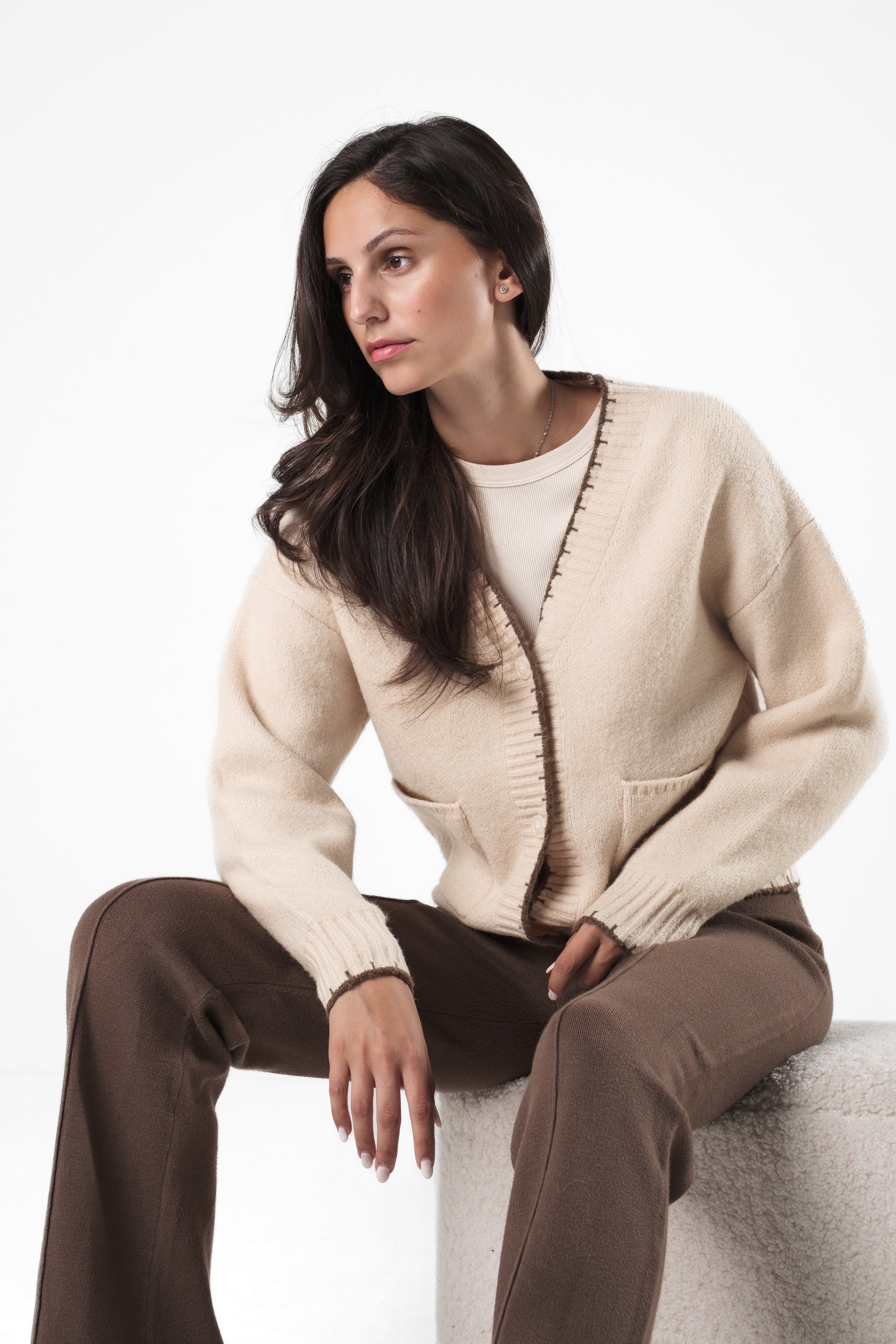 Jaknit Biedermann Cardigan - Image 7